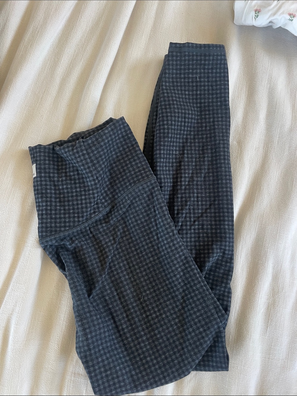 Vuori Dark Gray Checked Leggings